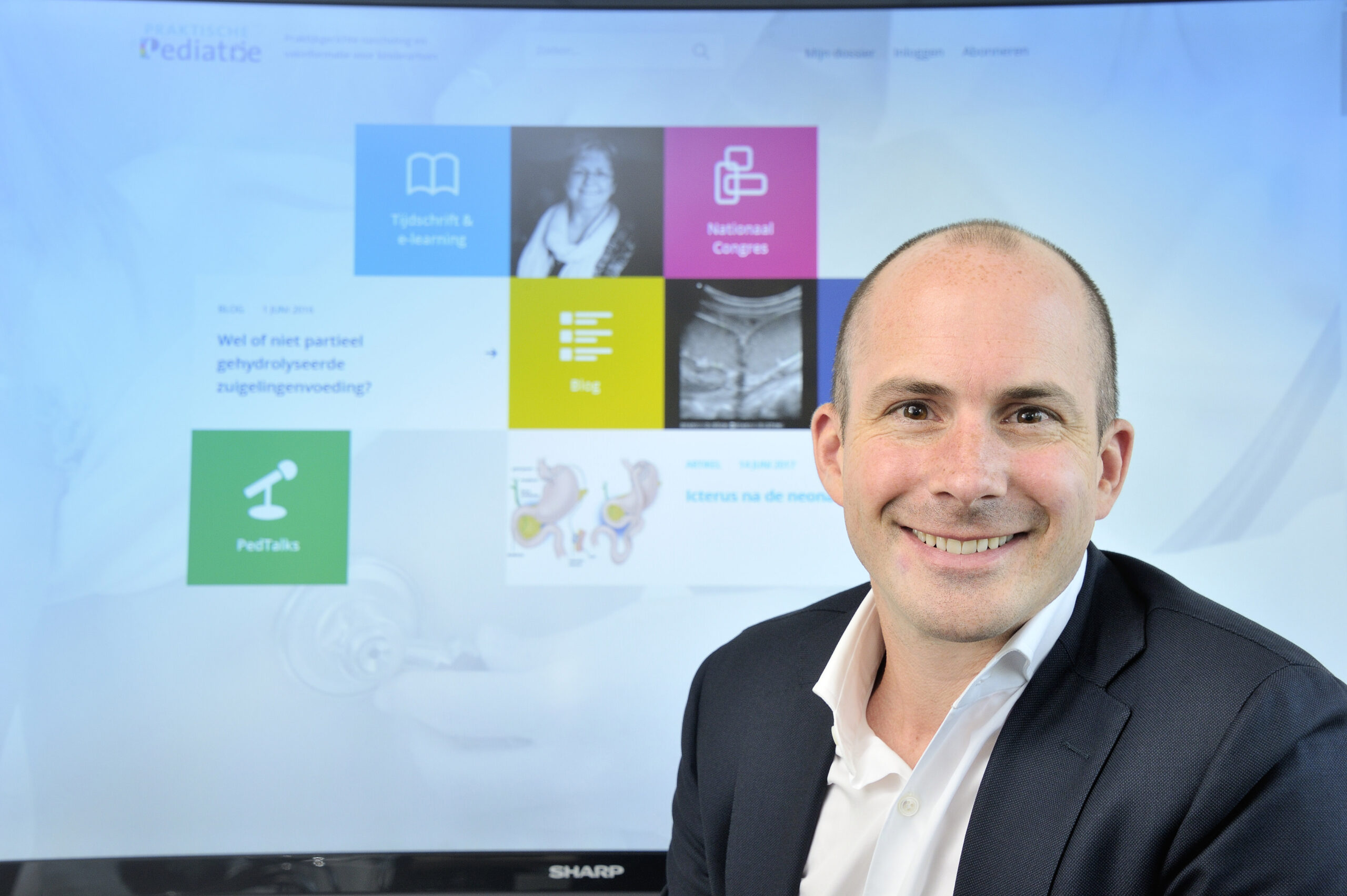 DVK Media Group koopt nieuwe titels